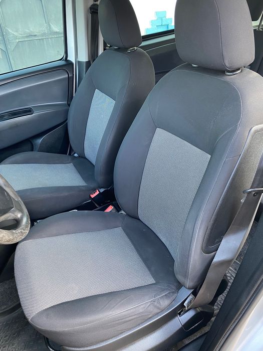 Fiat Doblo 2012 год,пассажир 7мест