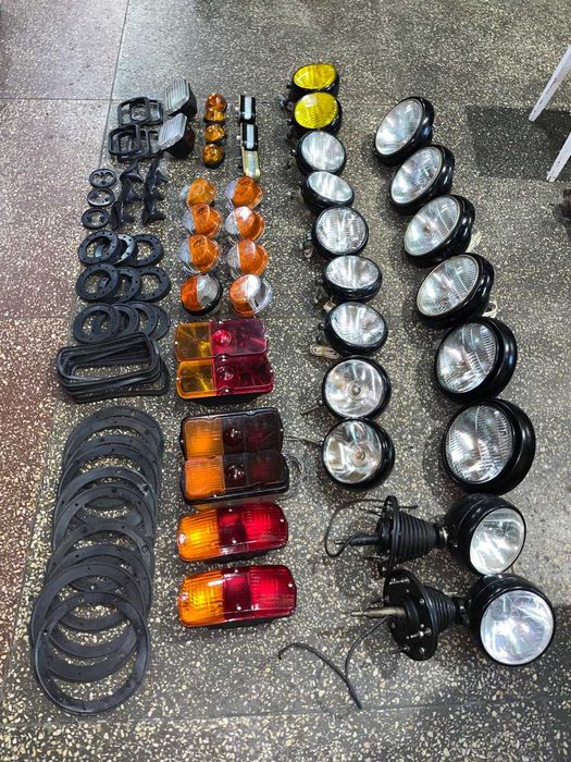 Фари, габаріти, стопи, протівотуманки УАЗ 452, УАЗ 469, Газ 69, Зил