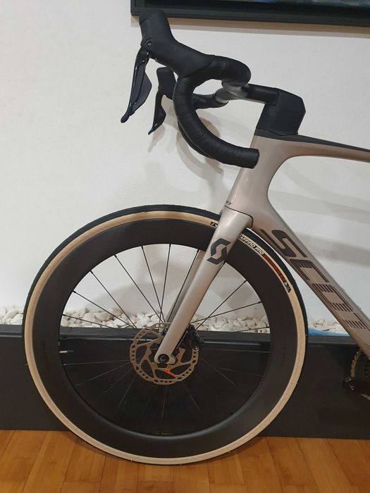 Scott Foil RC Disco (Di2-24v)