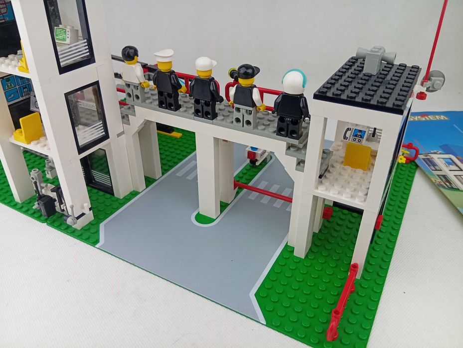 LEGO City System Miasto 6398 Komenda Policji