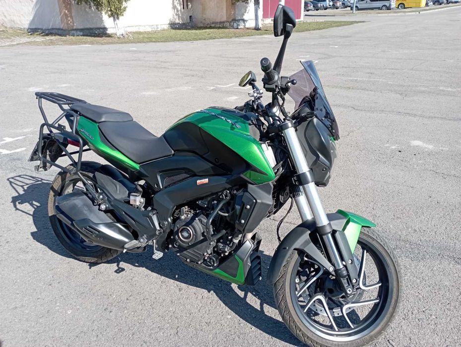 мотоцикл Bajaj Dominar D400 2020