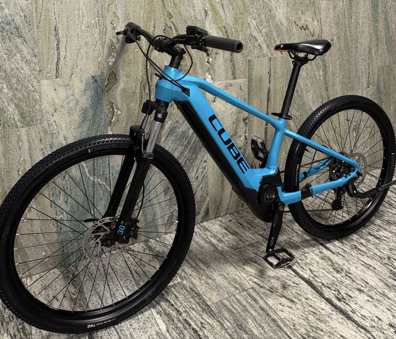 Cube Reaction Hybrid One 2023