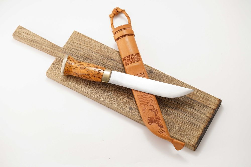 Фінський ніж Леуку (Leuku) Карельська береза