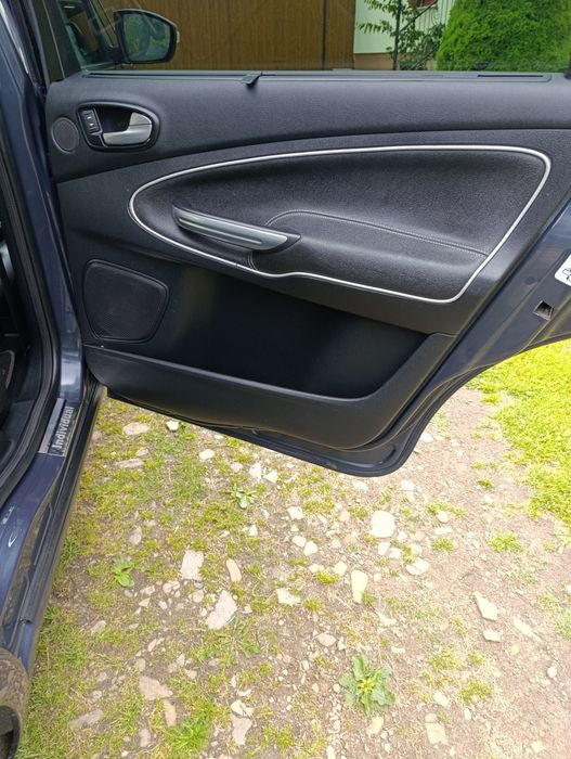 Ford s-max 2014 рік