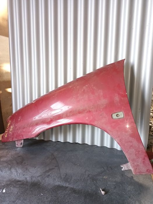 Guarda Lamas Citroen Berlingo I Esquerdo  vermelho