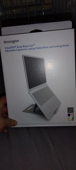 Podstawka do 1 szt została laptopów i tabletów do max 17'cali