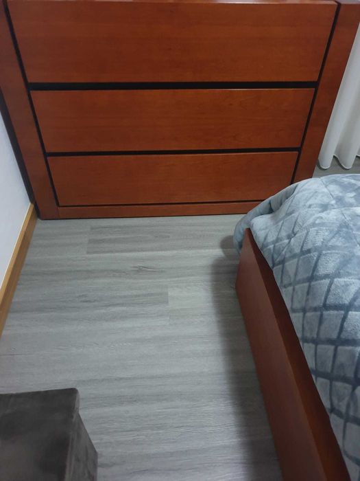 Móvel de quarto + 2 mesinhas cabeceira