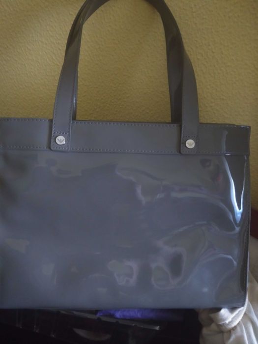 mala de senhora armani