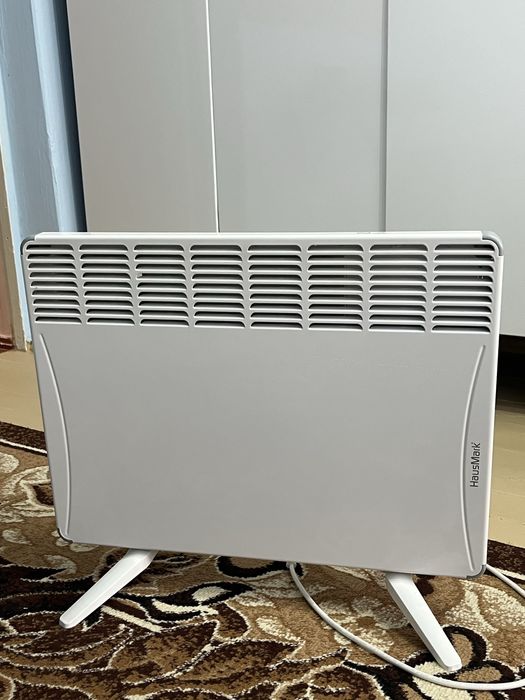 Обігрівач/Конвектор електричний HausMark 1500w