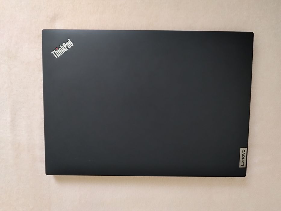 Lenovo ThinkPad T16 Gen1 / 16"  IPS / i7-1260P / 40 GB  / 512 GB SSD