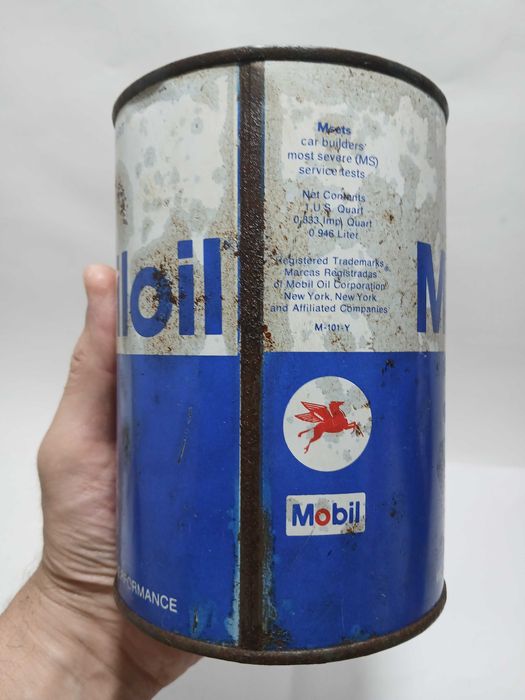 Antiga lata de oleo - Mobiloil - Motor