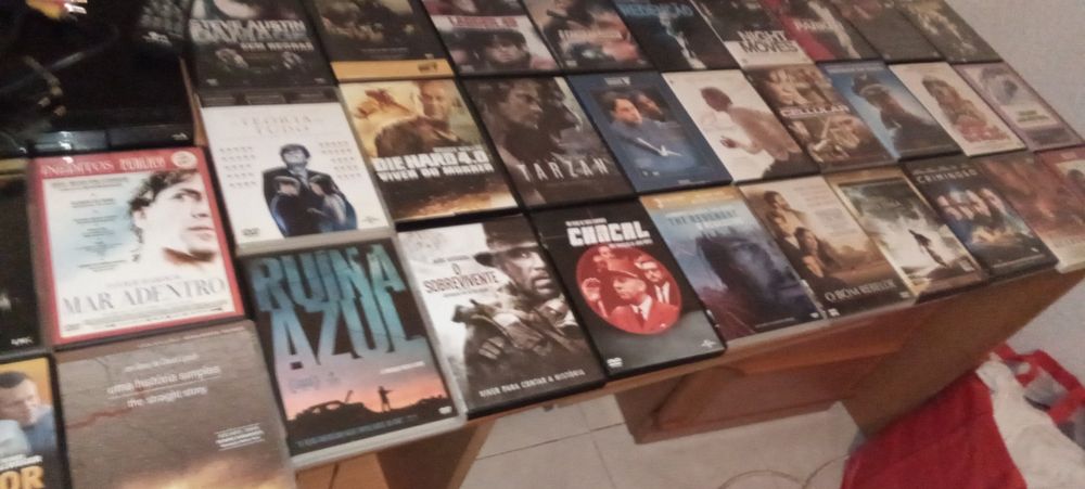 Leitor de CD/DVD marca LG