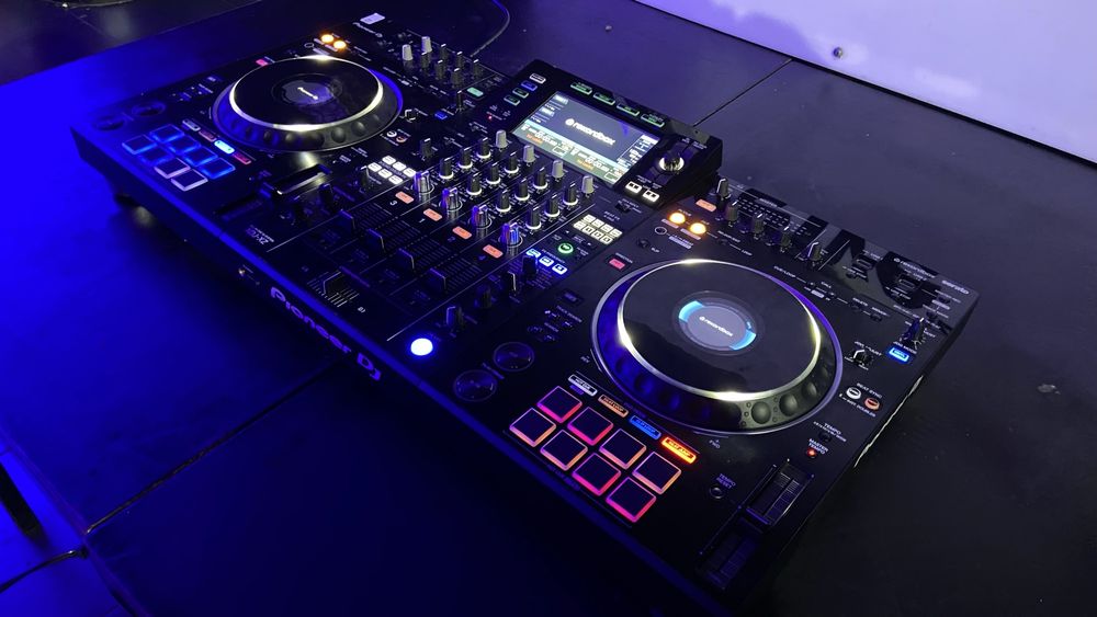 DJ Pioneer XDJ-XZ