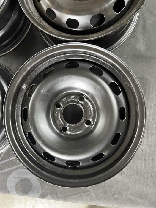 Felgi stalowe 15 cali Ford 4x108