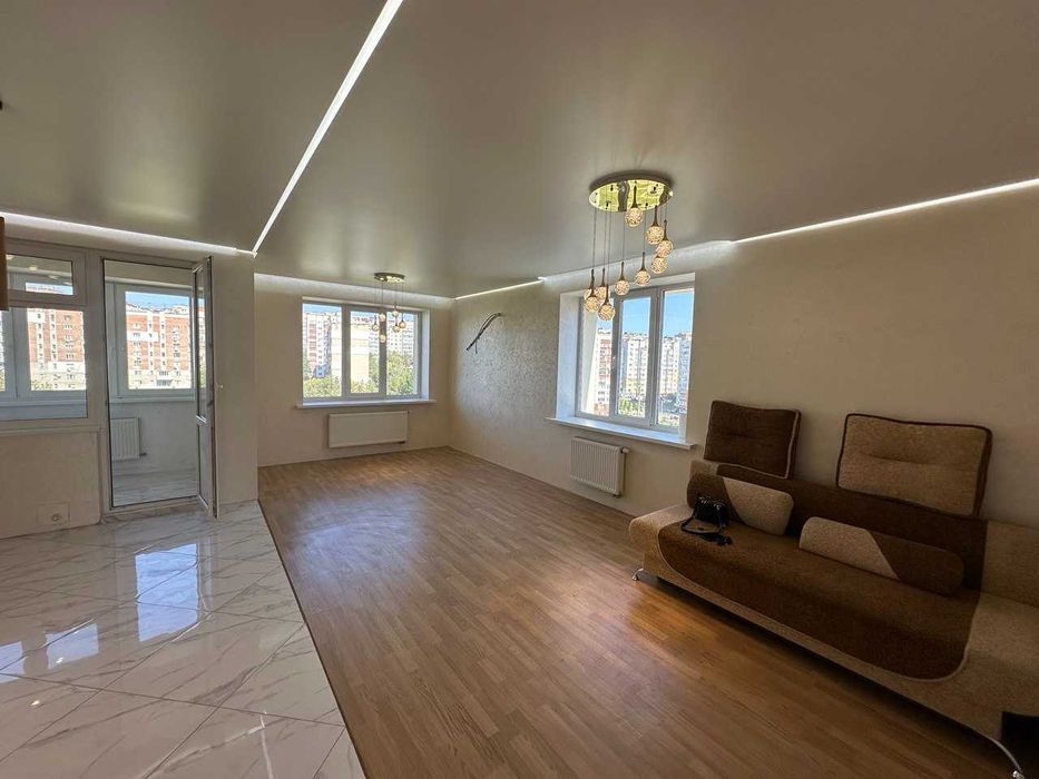 Неймовірна квартира на Виставці з ремонтом(Рауш)