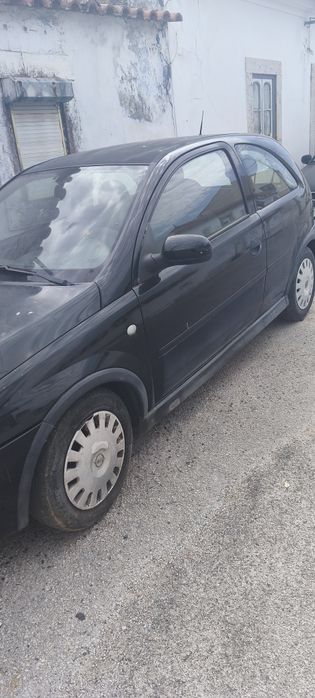 Opel corsa 1 .700 dti para peças ou arranjo  para quem perceba
