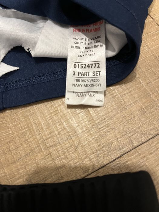 Kostium Pirata dla dziecka 5–6 lat – 3-częściowy zestaw – jak nowy!