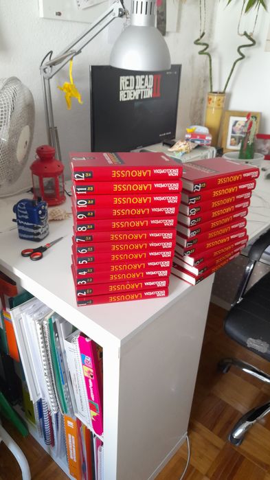 Nova Enciclopédia Larousse, em português, nova