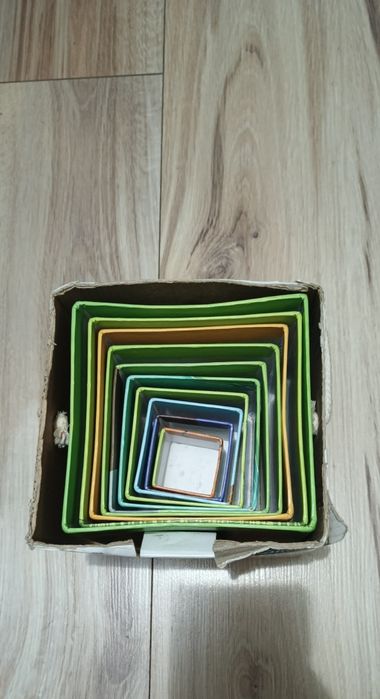 Kostka do układania piramidka