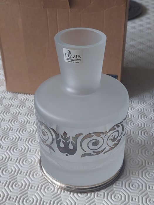 Conjunto Egizia: garrafa e copo de água