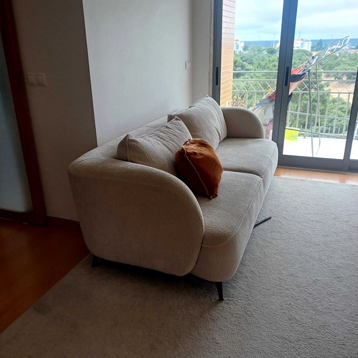 Sofá bege octosolido