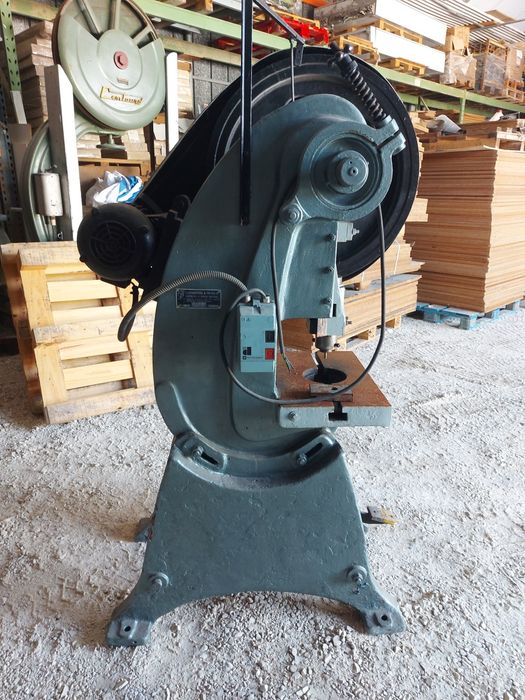 Balacé mecânico saca bocados