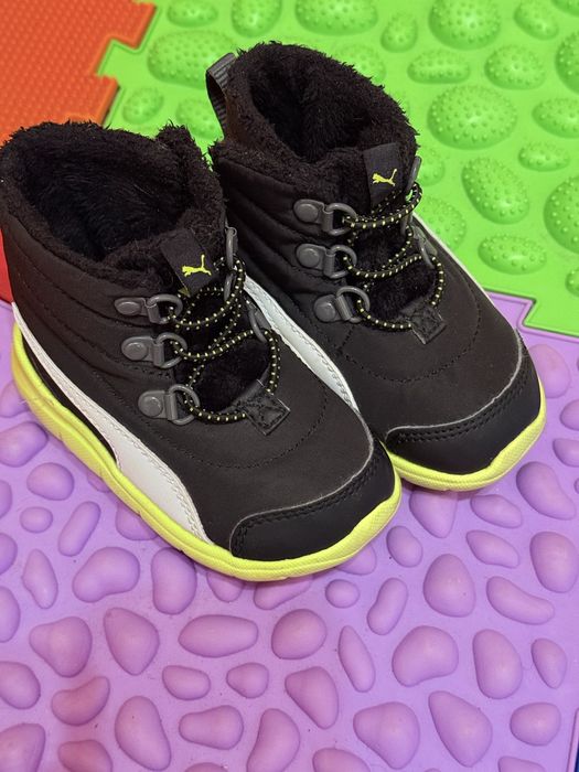 Ботинки на весну на дівчинку 21 розмір