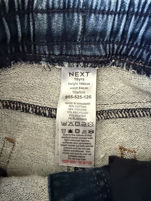 Продам джинси для хлопчика Next