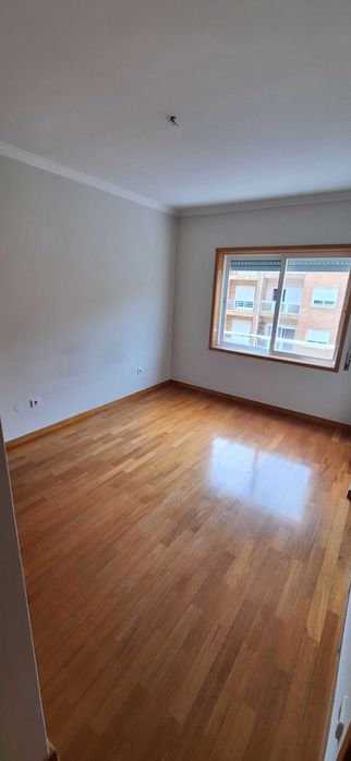 Apartamento T1+1 em Alfena