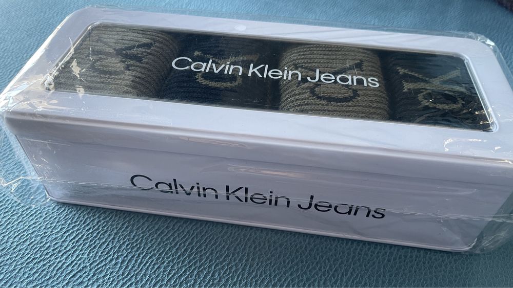 Nowy gift box 4-pack skarpet CALVIN KLEIN - 100% oryginał