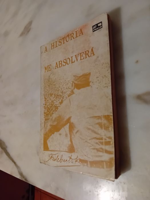 Livro Antigo A História me Absolverá
