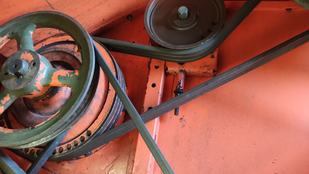 Комбайн зернозбиральний Дронингборг