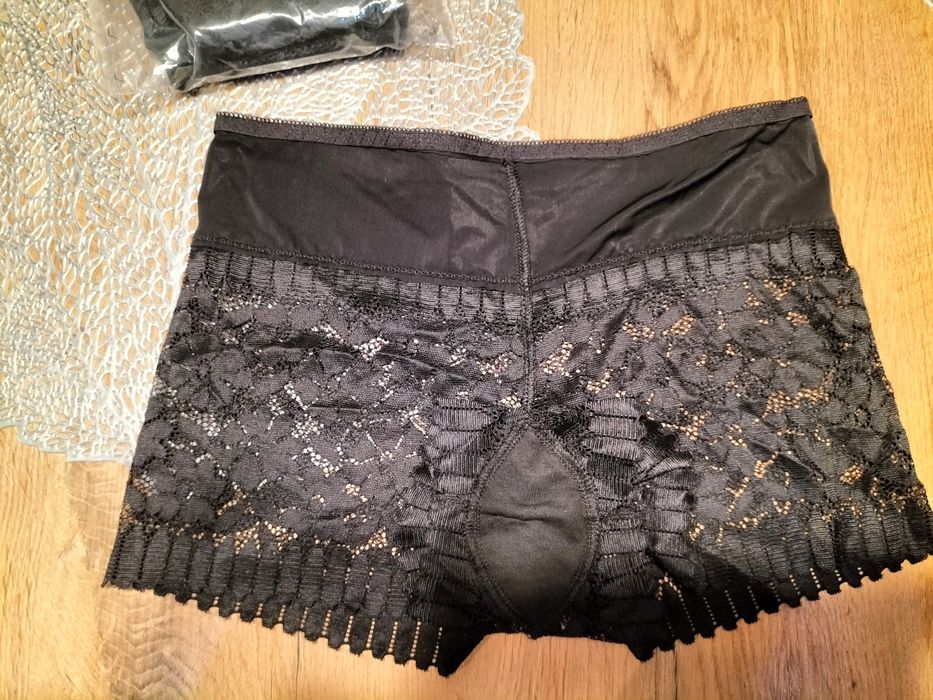 Majtki koronkowe. Bokserki. Rozm. M