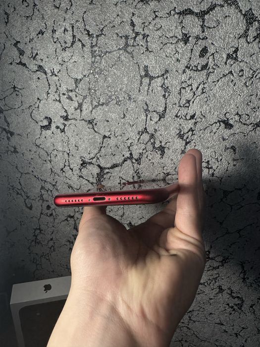 Продам айфон 11 в хорошому стані