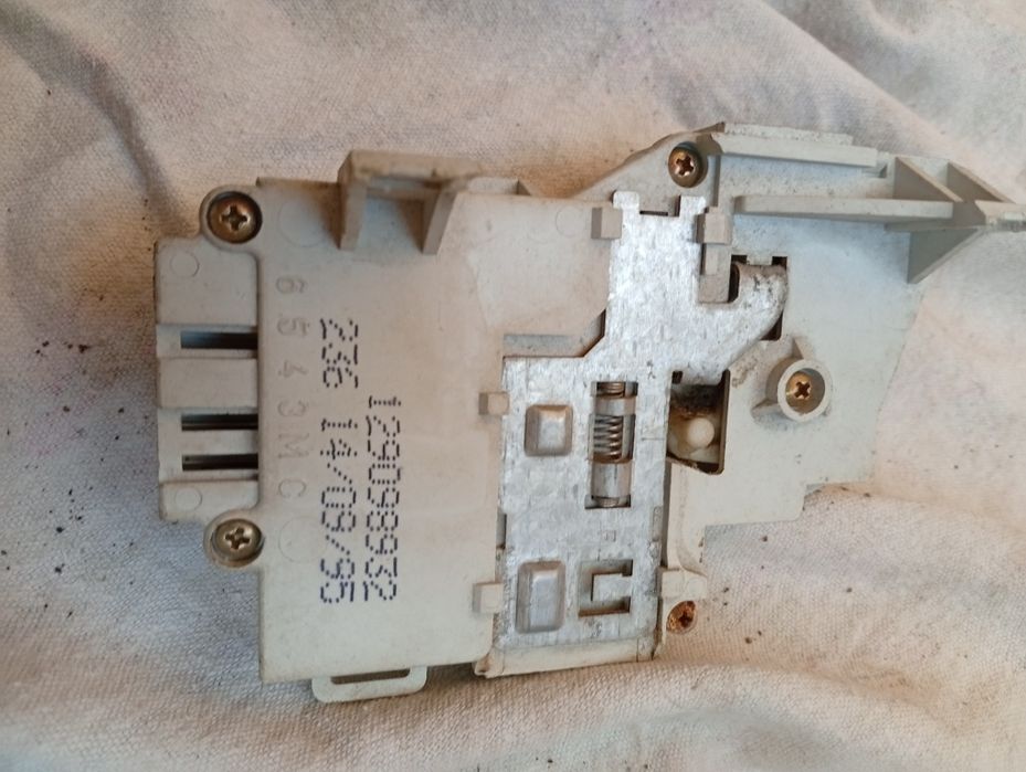 Стіральна  машина Zanussi вертікалка ,запчастини