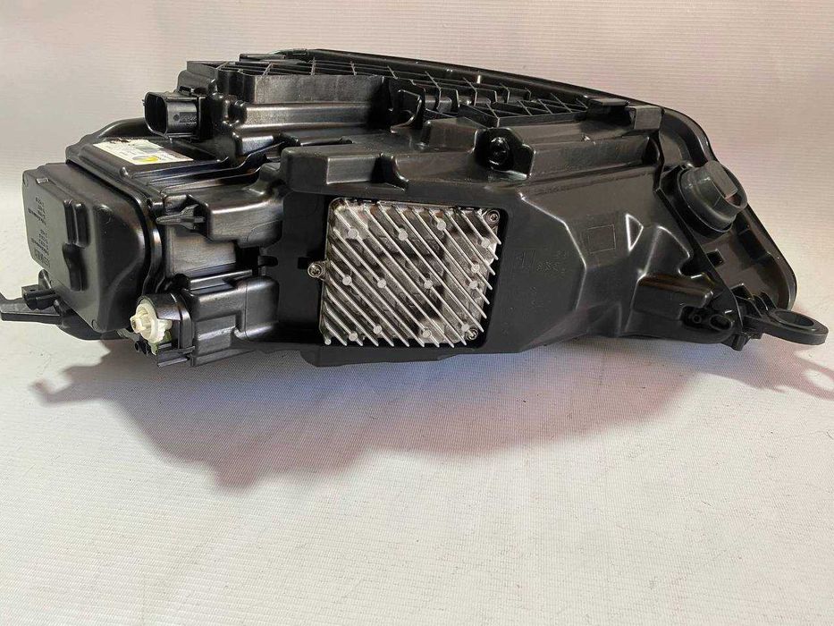 Фара Audi Q5 Full led USA права 20-24