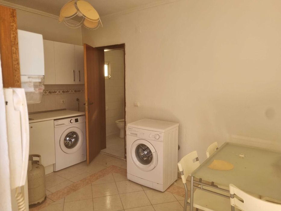 Apartamento T2 em Arroios entrada imediata - verificar condições