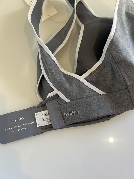 Top desportivo Oysho, novo e com etiqueta