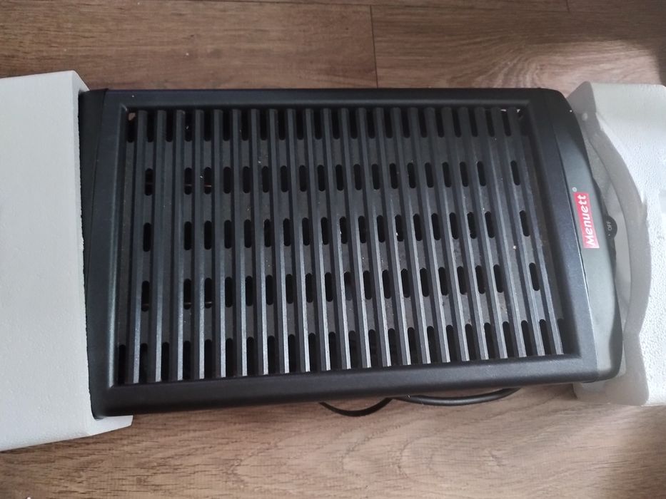 Grill elektryczny Menuett