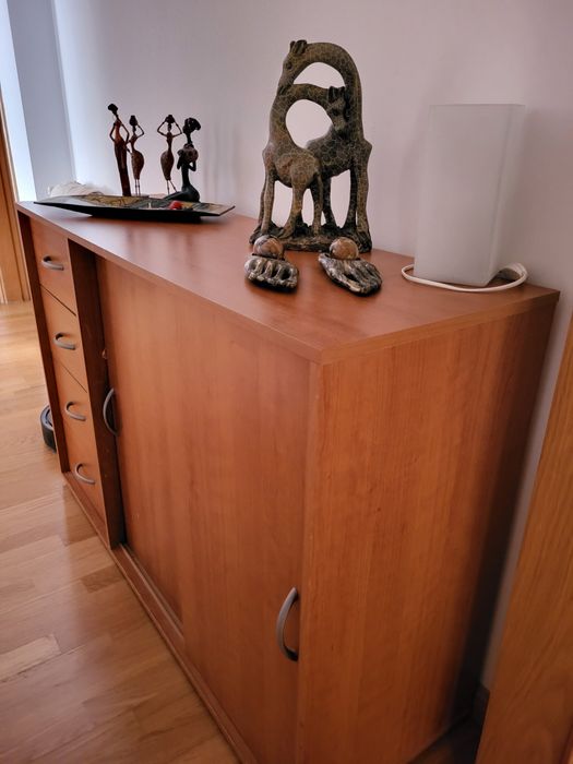 Móvel /aparador corredor