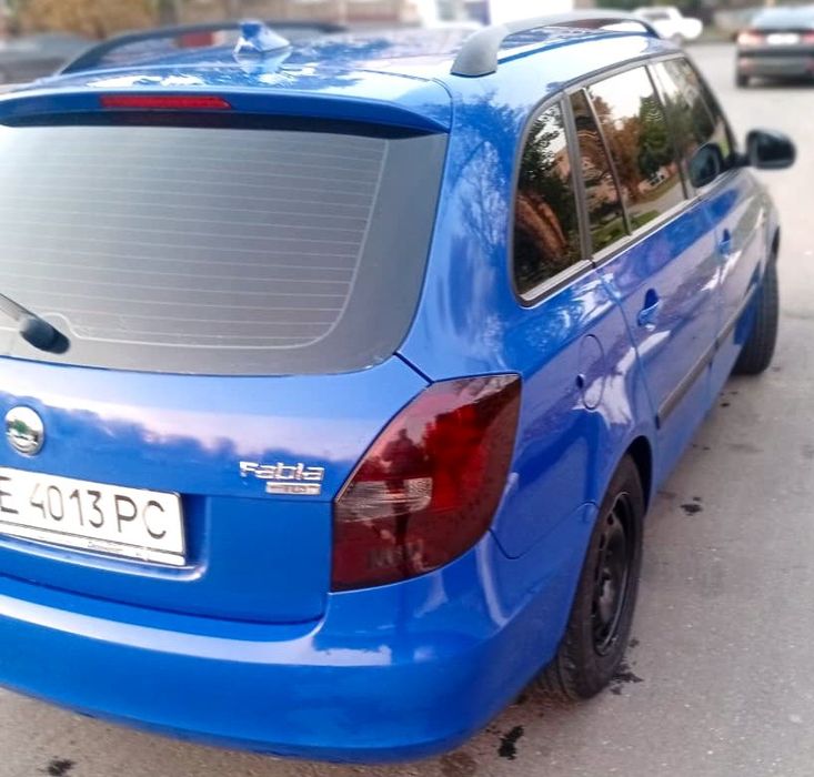 Продам надійний автомобіль шкода фабія 2