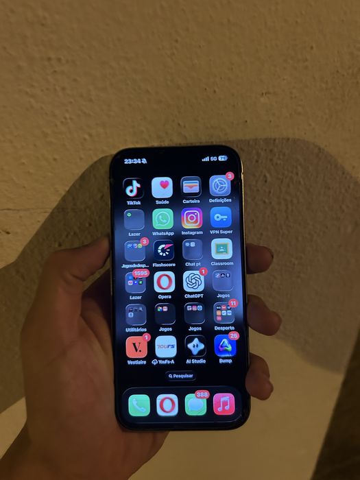 iphone 15 pro com garantia e caixa