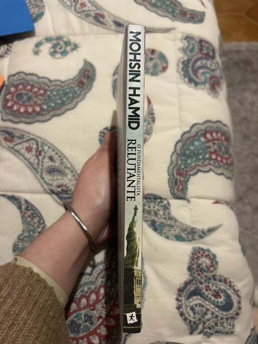 Livro • O Fundamentalista Relutante