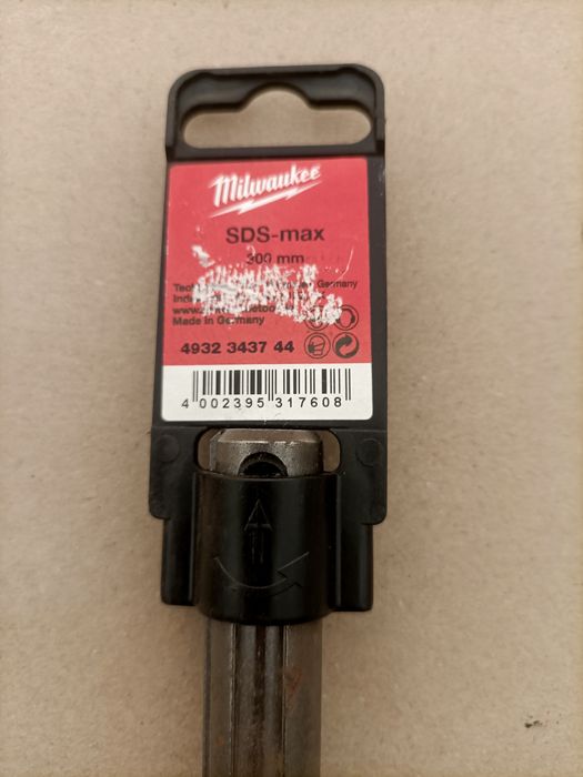 Milwaukee dłuto do skuwania betonu płytek SDS-Max 80x300mm młot