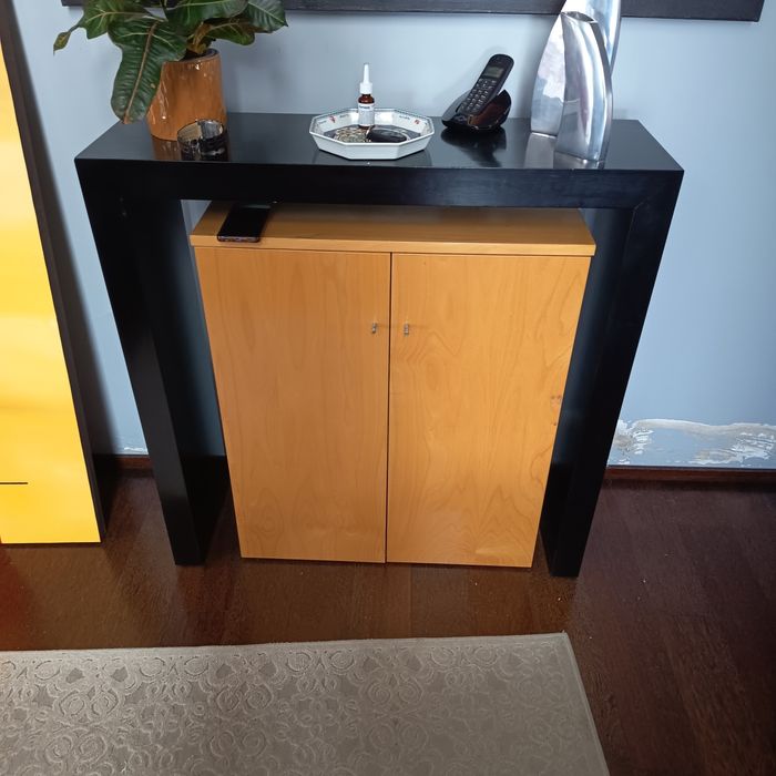 Móvel com duas peças