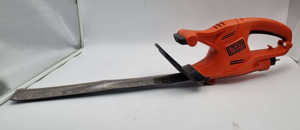 Nożyce Do Żywopłotu BLACK DECKER GT4245