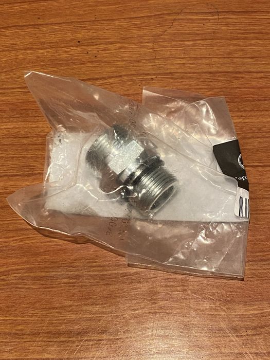 Фитинг / штуцер Mercedes-Benz / Smart A0029970371