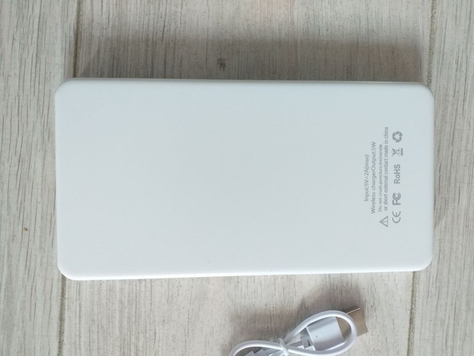 Power Bank 20000mAh, wyświetlacz cyfrowy, szybkie ładowanie