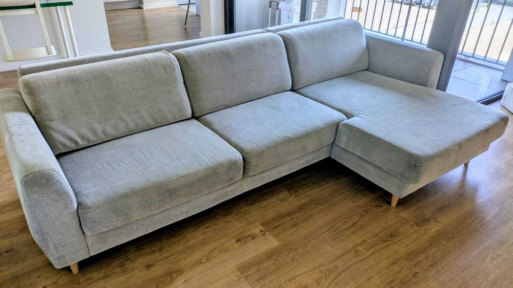 Sofá IKEA Slantorp 3 lugares chaise longue cinzento. baixou!