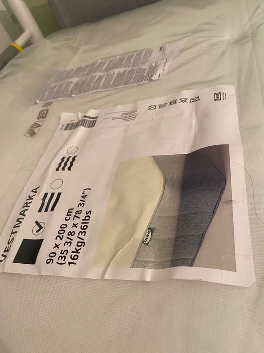 Bliche com 3 camas e colchoes